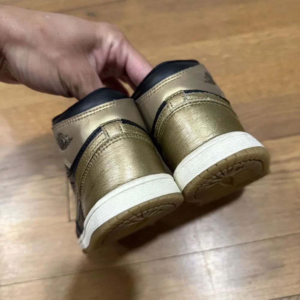 Nike Jordan 1 Retro High Og Black/Metallic Gold Size 10 Baby Toddler FD 1413-071